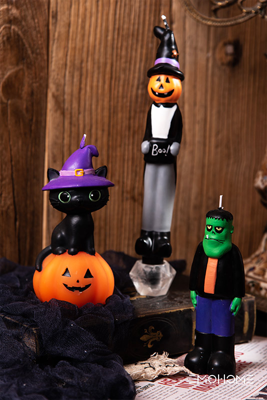 Make a Halloween Handmade Candle